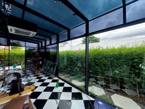 รับติดฟิล์มอาคาร ร้านค้า โชว์รูมรถ รับติดฟิล์มอาคาร ร้านค้า โชว์รูมรถ